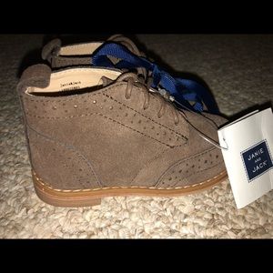 Janie and Jack wingtips